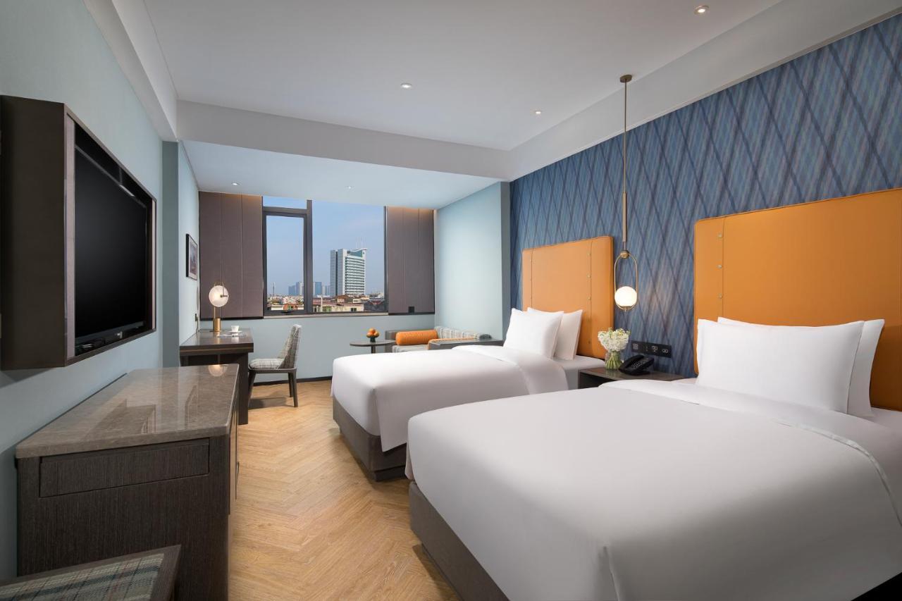 Kasion Pugis Hotel Yiwu  Exteriör bild