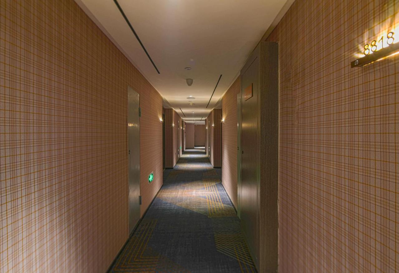 Kasion Pugis Hotel Yiwu  Exteriör bild